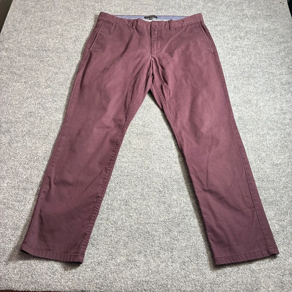 Banana Republic Fulton Chino Mens‎ 34x30 Burgundy Slim Stretch Pants